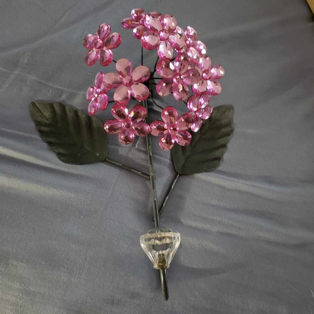 Pretty wall hanger/hook. Decorative